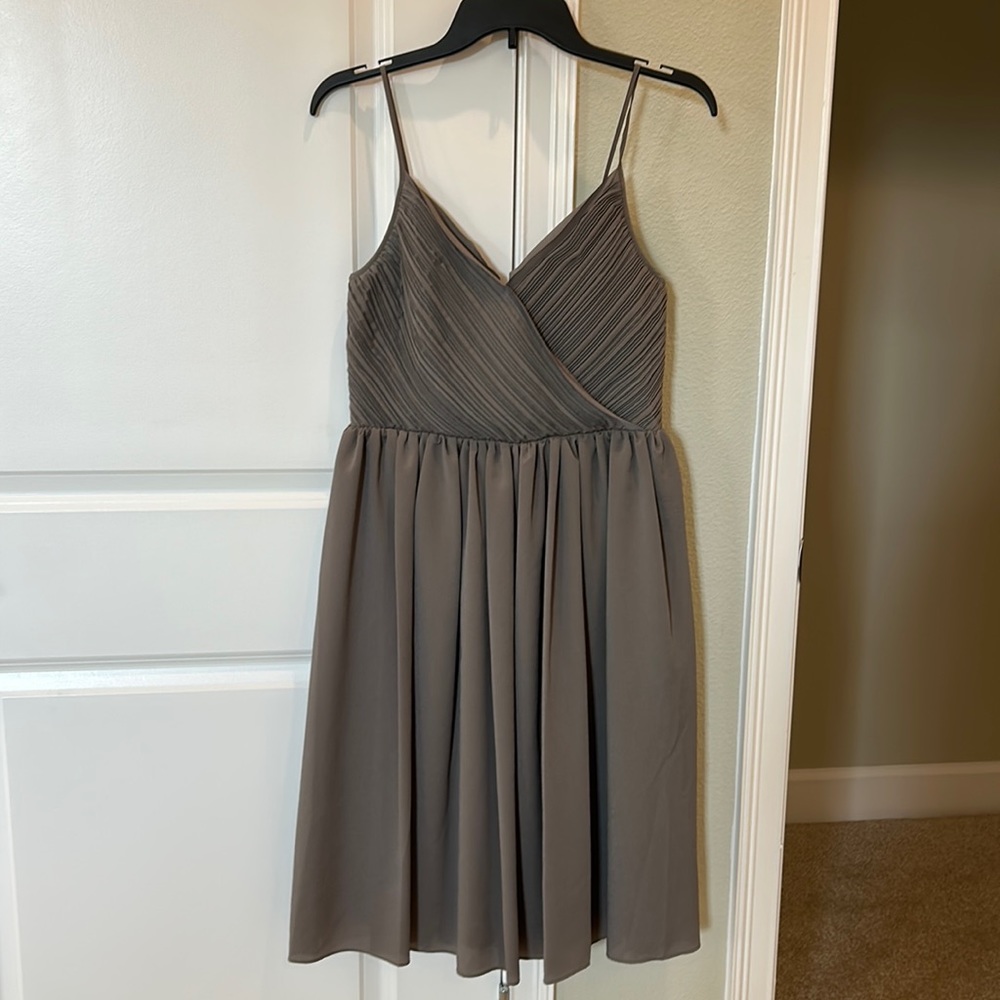 NWT Banana Republic taupe spaghetti strap midi dress (good)